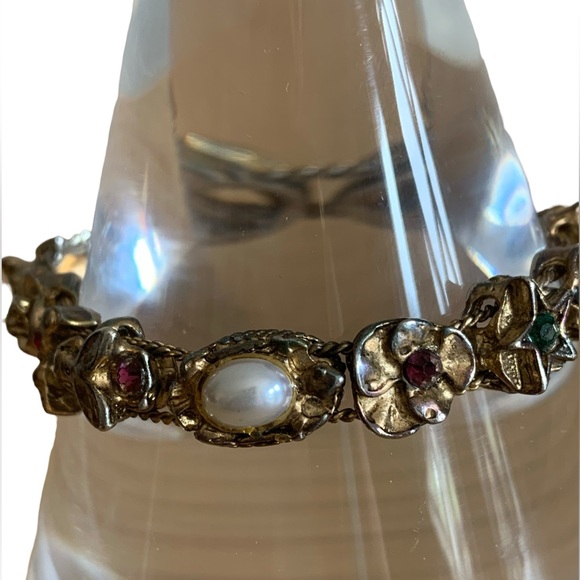 Vintage Victorian Revival Slide Charm Faux Pearl & Crystal Woman’s Bracelet - Picture 3 of 13